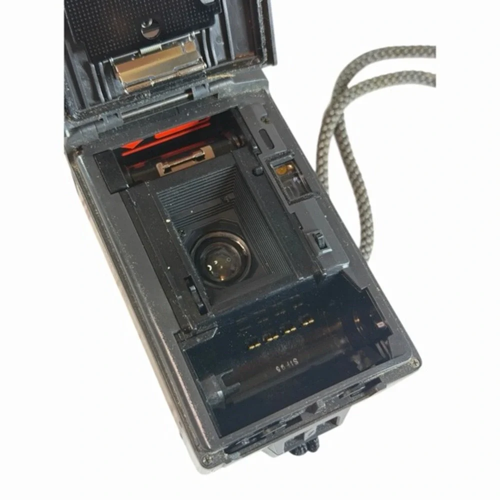 Olympus Infinity AF-1 35mm Point And Shoot‎ Film Camera UNTESTED AS IS